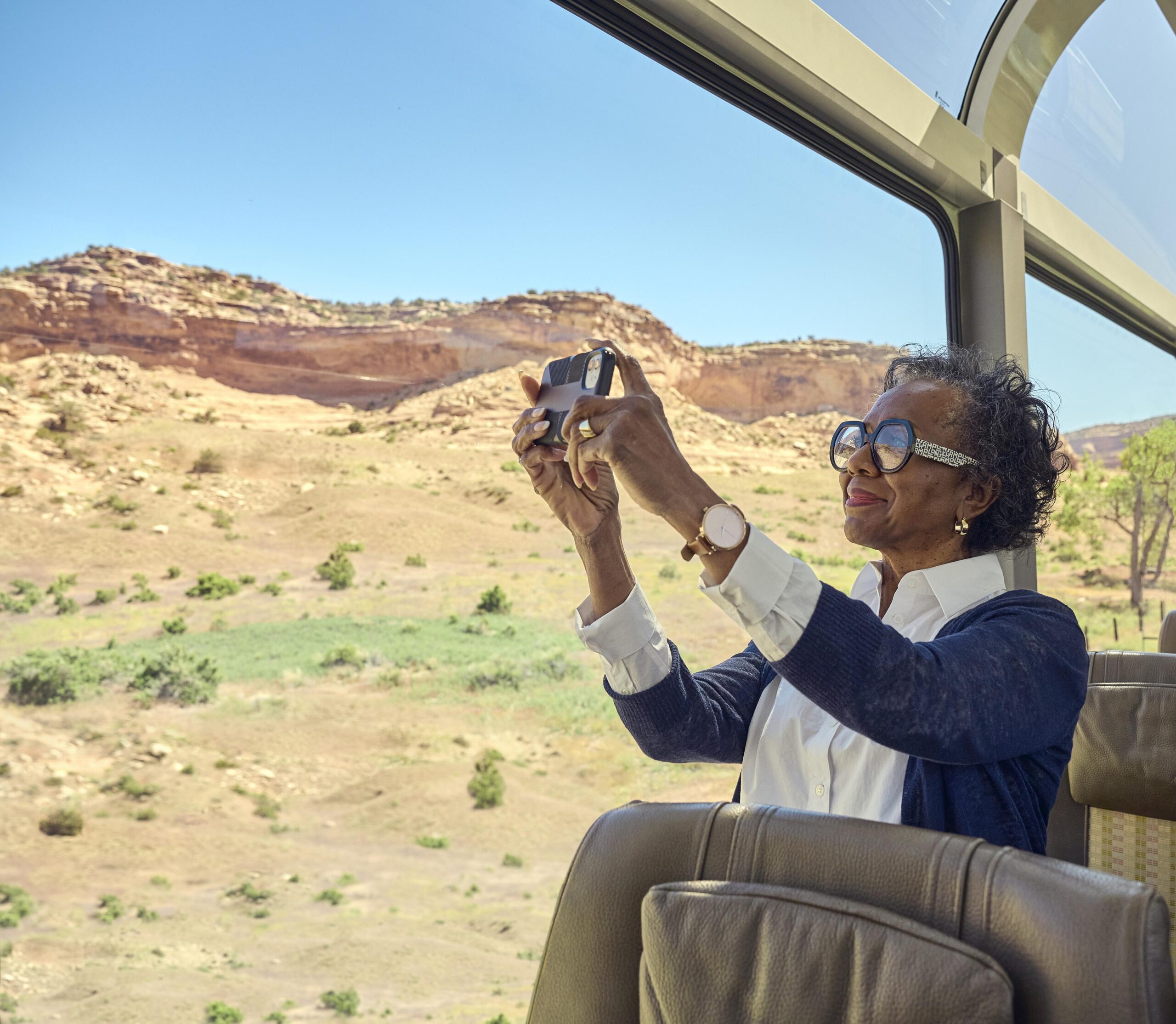rocky mountaineer, luxury rail, train travel, rockies to the red rocks