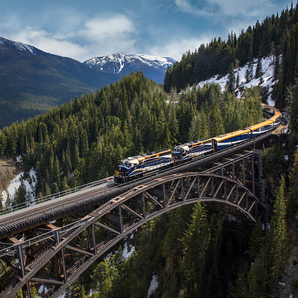 Kamloops Banff Lake Louise, Rocky Mountaineer, luxury rail, train travel